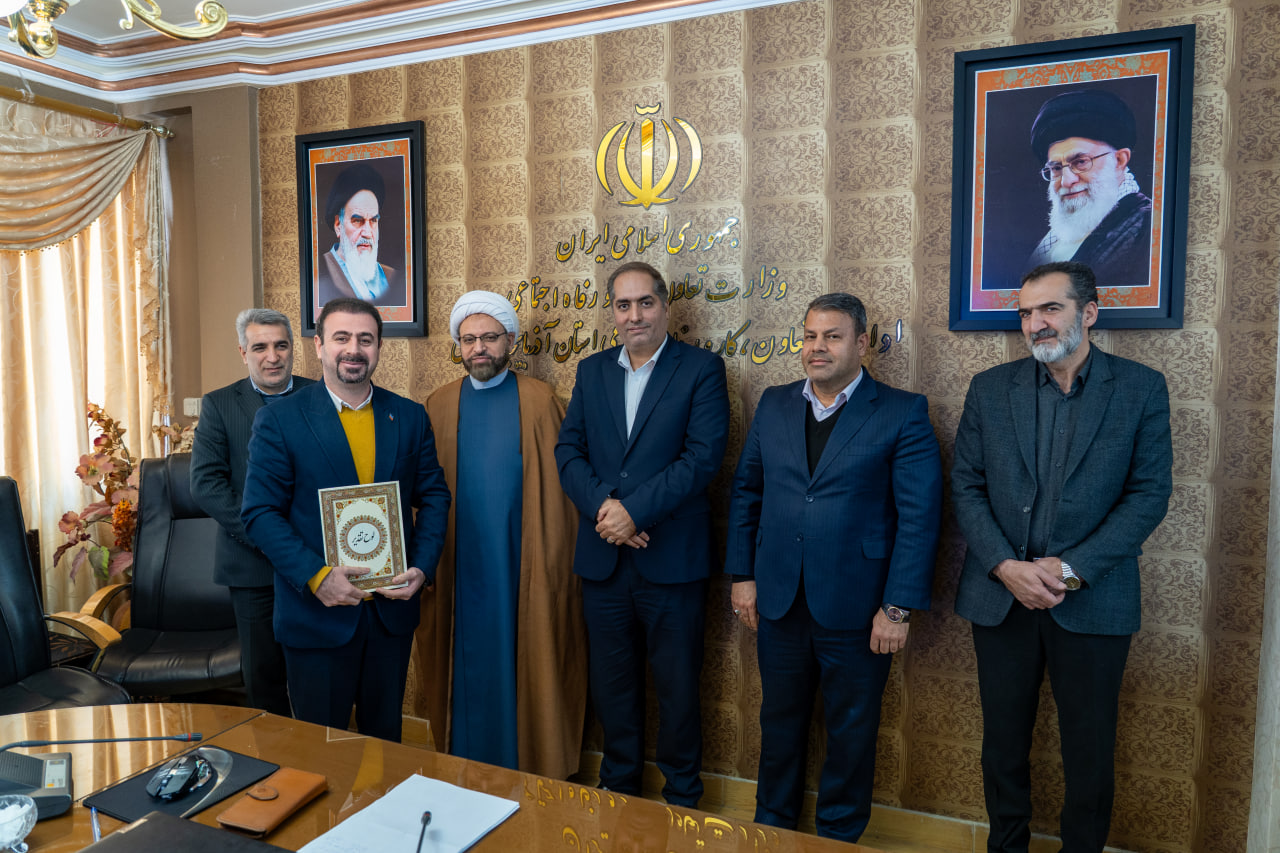 Honoring Mahrasl Knowledge-Based Manufacturing Industries as the Top Research-Oriented Entrepreneur of East Azerbaijan Province